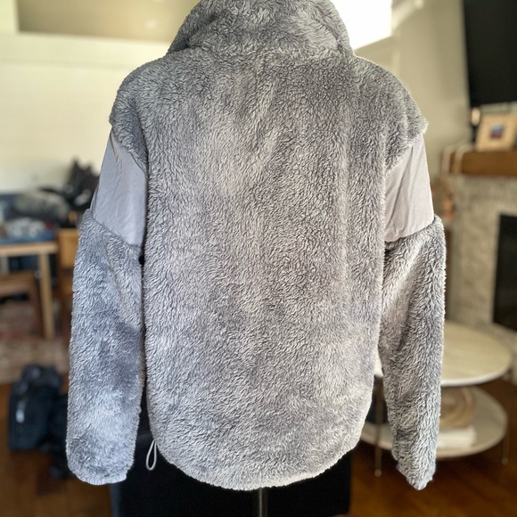 VS PINK gray fluffy oversized pullover half zip - Picture 3 of 3